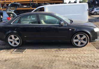 Audi A4 an 2007 2.0 benzina motor ALT