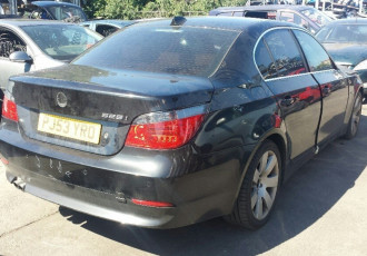 BMW E60 2005 2.5 benzina