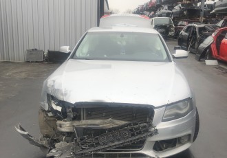 DEZMEMBREZ AUDI A4 B8 2010