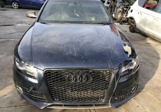 DEZMEMBREZ; AUDI A4 COMBI 2.0 DIESEL AN 2009 KM 250.000