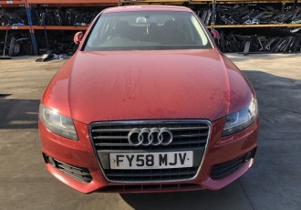  Dezmembrez Audi A4 Limuzina Motor 2.0TDI CAG 267064 Km An 2008