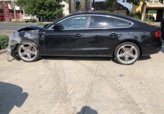 Dezmembrez Audi A5 SLine 3.0 TDI An 2009 115000 km Cod Motor CCW