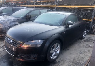 DEZMEMBREZ AUDI TT 2010 2,0