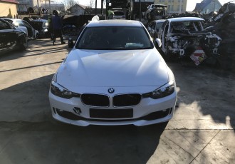 Dezmembrez Bmw Seria 3 F30 2.0 Diesel Cutie Manuala An 2013 - 284512 Km