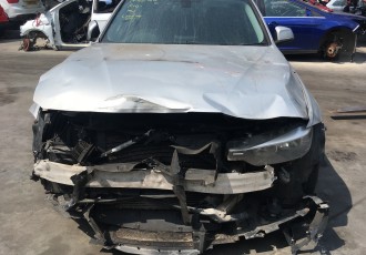 Dezmembrez ; Bmw Seria 3 F30 2.0 Diesel Limuzina Cutie automata An 2013 - 285.000 Km