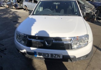 Dezmembrez Dacia Duster 1 Facelift 102262 Km 1.6 Benzina An 2013