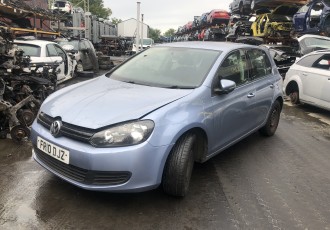 DEZMEMBREZ GOLF 6 2010 1,6