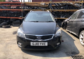 Dezmembrez : Kia Ceed Combi An Fabricatie 2010 - 255000 KM Motor 1.6 Diesel
