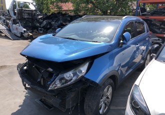 Dezmembrez : Kia Sportage Suv Motor 1,7 Diesel An 2011 - 185307 Km