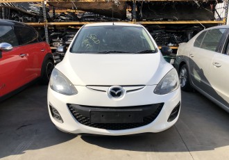 Dezmembrez : Mazda 2 Facelift  An 2015 Motor 1.4 Benzina MZR -123359 km