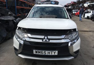 DEZMEMBREZ ; Mitsubishi Outlander AN- 2015 2.2 Diesel KM- 151.000 