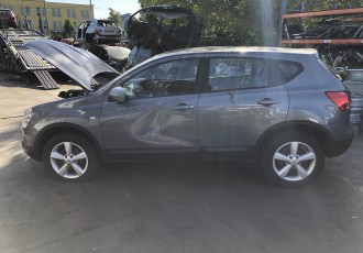 Dezmembrez Nissan Qashqai An 2008 - 208776 Km 1.6 Benzina 