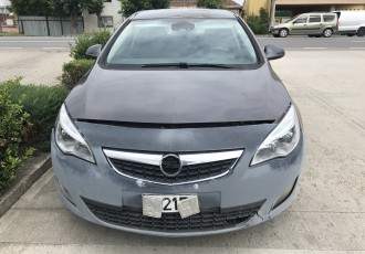 Dezmembrez : Opel Astra J Facelift Hatchback Motor 1.4 benzina An Fabricatie 2010 - 235000 Km