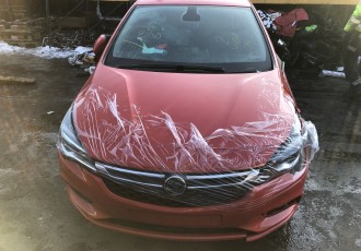 Dezmembrez ; Opel Astra K Hatchback 1.4 benzina An 2016 KM- 82.000 / LE2