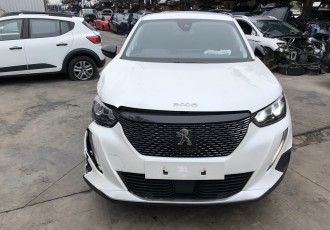 Dezmembrez : Peugeot 2008 Allure Premium Cutie Manuala SUV Motor 1.2 Benzina  An Fabricatie 2022 - 41123 Km