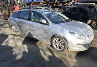 Dezmembrez Peugeot 308 SW- Combi Cutie Manuala An 2016 Motor 1.6 HDI  -  211736 Km An: 2016