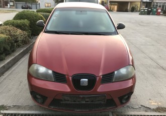 Dezmembrez ; Seat Ibiza hatchback An 2007 Motor 1.4 benzina 