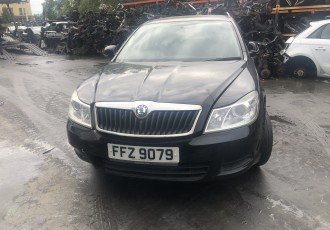 Dezmembrez  SKODA OCTAVIA 2011 1,6B