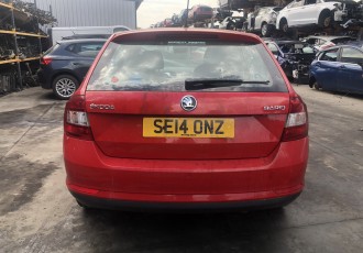 Dezmembrez Skoda Rapid H/B An 2014 Motor 1.6 TDI Motor CAY