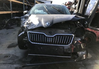 Dezmembrez : Skoda Superb 3 / 2.0 TDI An 2016 manuala