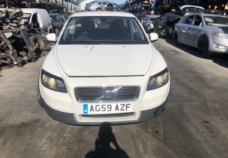 DEZMEMBREZ VOLVO C30 1,6 2010