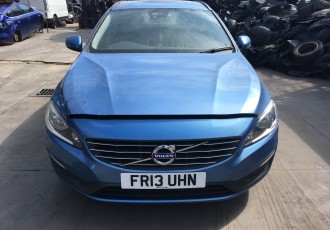 Dezmembrez ; Volvo V60 ,An 2013 ,2.0 Diesel ,KM- 222.000