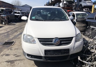 Dezmembrez Vw FOX 1.4 TDI Motor BNM An Fabricatie 2010 - 213463 Km 