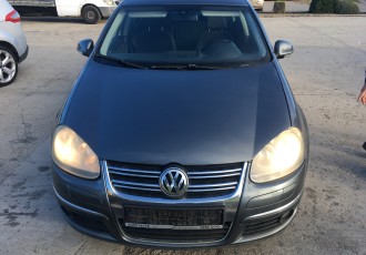 Dezmembrez ; Vw Golf 5 Combi Motor 2.0 TDI automata- BMP An Fabricatie 2011