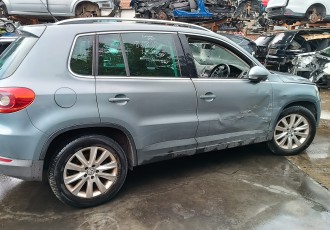 Dezmembrez Vw Tiguan An 2010 Motor CBA 2.0 TDI 234886 Km