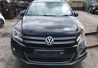 Dezmembrez : Vw Tiguan An Fabricatie 2012 Automata Motor 2.0 TDI CFF  230.000 KM