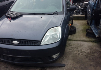 Ford Fiesta an 2003 1.4 benzina