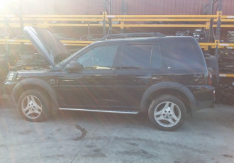 LandRover Freelander an 2005 negru 2.0 diesel