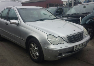 Mercedes C-class 2.2 cdi C220 2003 