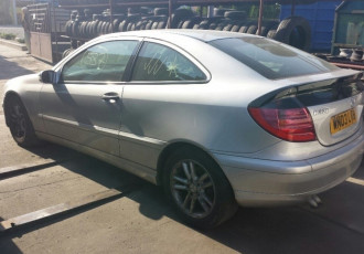 Mercedes C-class 2004 coupe