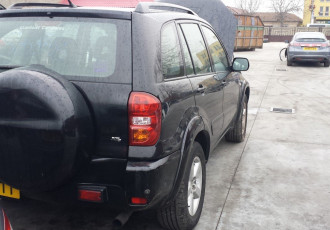 Piese din dezmembrari TOYOTA RAV-4 XT3 D-4D an:2003 2.0 diesel