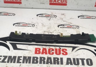 2013 Volkswagen PASSAT B7 Amplificator antenă antenă 3C5035532AC