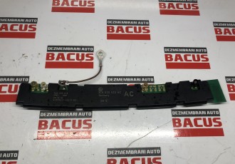 2013 Volkswagen PASSAT B7 Amplificator antenă antenă 3C5035532AC