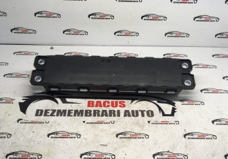 Airbag Genunchi Mercedes Benz C Class W205 C205 S205 Cod 2058600302