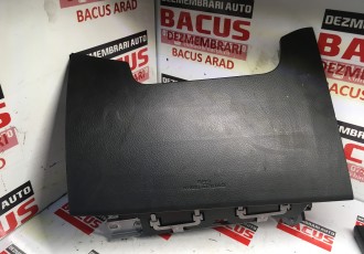 Airbag genunchi Toyota Rav4 cod: 300436608