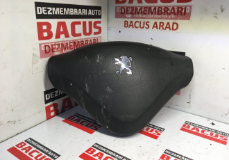 Airbag volan Peugeot 207 cod: 96500674zd