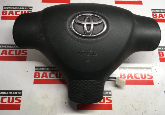 Airbag volan Toyota Aygo cod: e8xn6075842