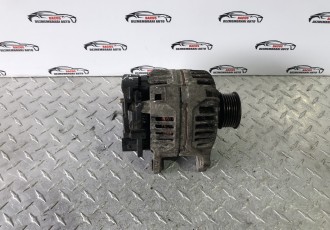 ALTERNATOR 028903028D 90A Volkswagen GOLF 4 an 2001 AUS / AVU / BCB / BCA / AKL cod piesa 028903028D