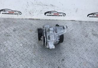 Alternator BMW Seria 5 G30/G31 [2016 - 2020] 520i Steptronic (184 hp) Cod: 8634166 104211-9461