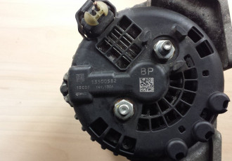 Alternator Opel Astra J Benzina an 2011 cod 13500582