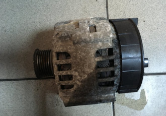 Alternator Renault Scenic 2  8200410674 1.9dci