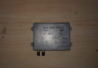 Amplificator antena pentru Audi A6 cod: 8J0035456A