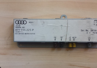 Amplificator antena radio pentru Audi A4 B6, B7, A6 C6 cod 8E9035225P