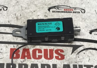 AMPLIFICATOR ANTENA RADIO RENAULT Clio IV 282309093R