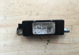 Amplificator antena VW Passat B6 cod 3C9035552A