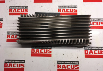 Amplificator Audi A4 B8 cod: 8r0035223f